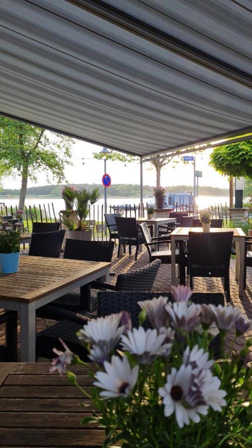 Pension Seeschloesschen Rathenow Buitenkant foto