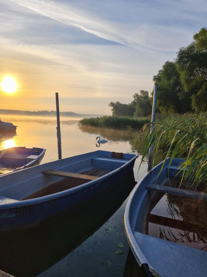 Pension Seeschloesschen Rathenow Buitenkant foto