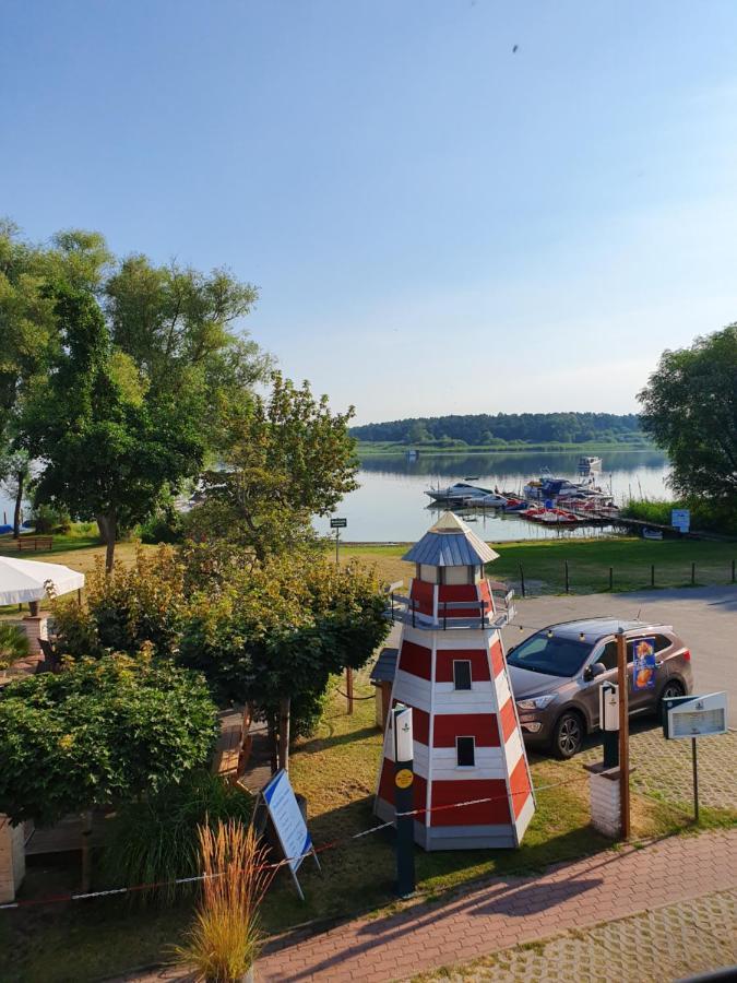 Pension Seeschloesschen Rathenow Buitenkant foto